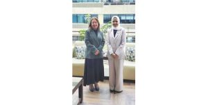 وزيرة «التنمية والاستدامة» بحثت تعزيز التعاون مع سفيرة أستراليا ورئيسة «موئل» الأممي