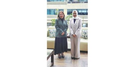وزيرة «التنمية والاستدامة» بحثت تعزيز التعاون مع سفيرة أستراليا ورئيسة «موئل» الأممي