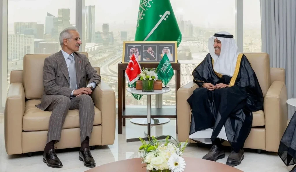 وزير النقل يناقش مع نظيره التركي تعزيز التعاون المشترك – أخبار السعودية