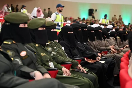 أمير جازان يُكرِّم المشاركين من المنطقة في أعمال الحج – أخبار السعودية