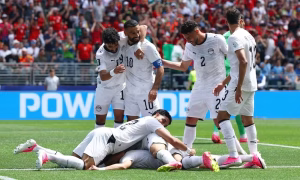 خبير تحكيمي يحسم جدل ركلة جزاء منتخب مصر أمام بلجيكا