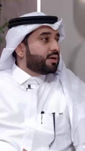 من بلازما المريض إلى تجديد البشرة.. استشاري جلدية يوضح كيف يعمل «الإكسوزوم»