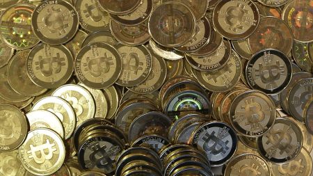 خاص “يورونيوز”: الاتحاد الأوروبي يعتزم مراجعة قواعد الأصول المشفرة على وقع تحركات ترامب