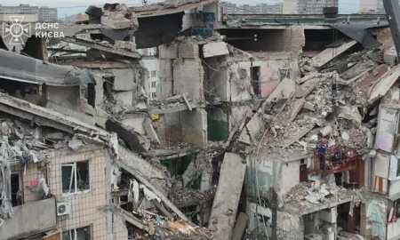 22 قتيلاً في قصف روسي على كييف وتصعيد مع الناتو