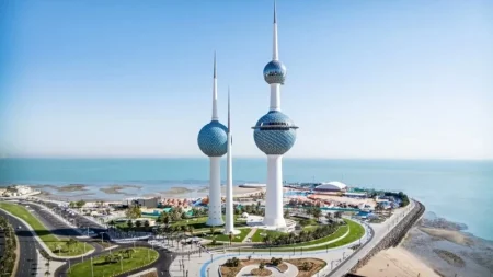 انفجارات في سماء الكويت: الجيش يوضح تفاصيل التصدي للمسيرات