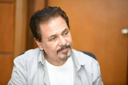 رداً على اتهامه بالانحياز إلى «شهيرة».. محمد رياض: لم أختر حماتي للتكريم – أخبار السعودية