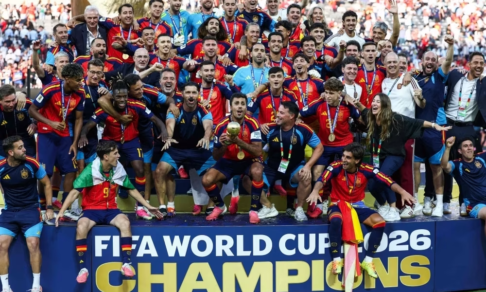 بطل كأس العالم يخرج من مجموعة المنتخب السعودي مجدداً