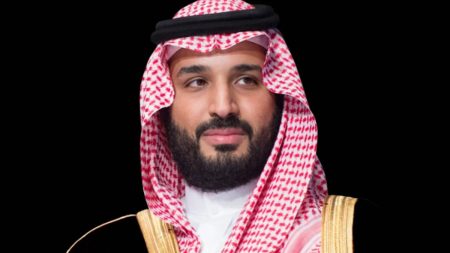ولي العهد ورئيس الوزراء البريطاني يستعرضان هاتفيًا مجالات التعاون المشترك