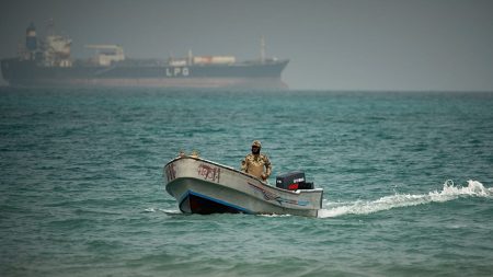 أنقرة تدعم التحالف البحري الإقليمي بقيادة الرياض في البحر الأحمر
