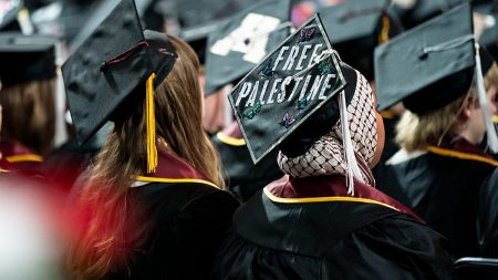 بعد سحب عرض تعيينه.. جامعة مينيسوتا تدفع تعويضا بـ250 ألف دولار لمؤرخ إسرائيلي اتهم تل أبيب بالإبادة
