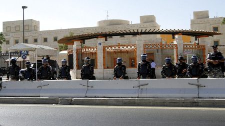 تداعيات الضربات الإيرانية تهزّ الأردن.. مئات الشخصيات توقّع رسالة تطالب بانسحاب القوات الأميركية