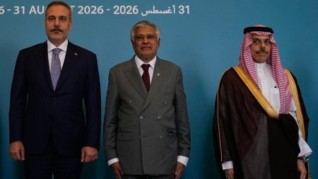 تحرك عسكري عاجل في الرياض.. كيف ستواجه السعودية وتركيا وباكستان تهديدات الحوثيين؟