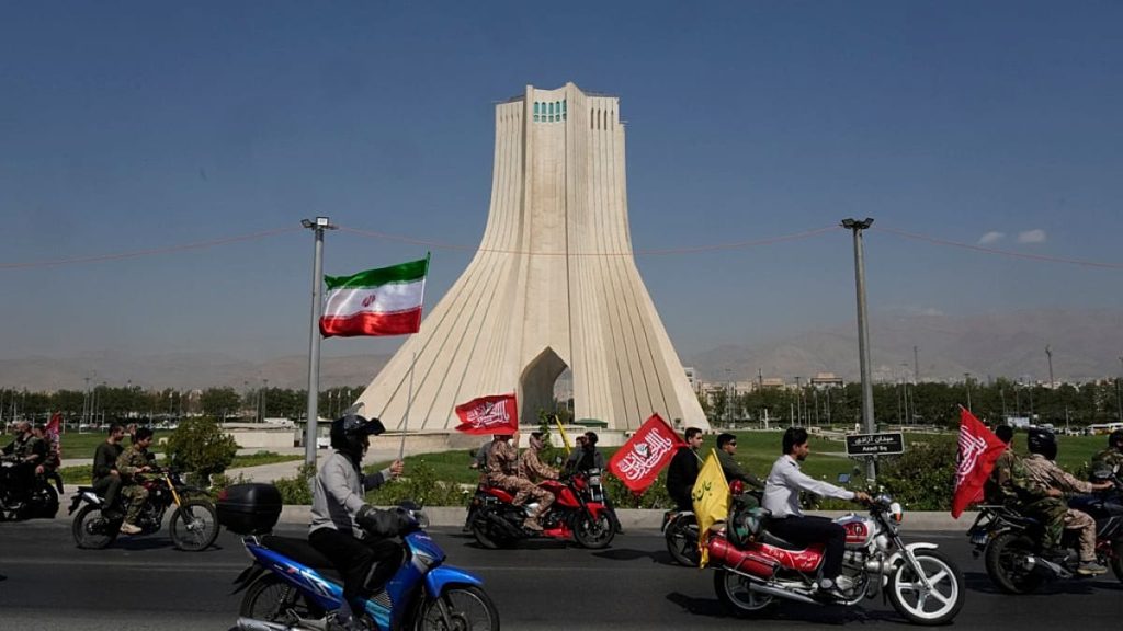 صور أقمار صناعية صينية وتكتيكات جديدة.. كيف تطوّرت قدرة إيران على استهداف القوات الأميركية؟