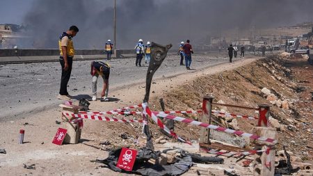 مطار المزة يفتح ملف المفقودين.. بدء العمل في 4 مواقع يُشتبه بوجود مقابر جماعية فيها