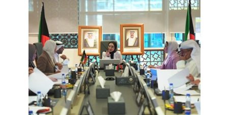 وزيرة الشؤون: تسخير كل الجهود والإمكانيات لحماية الكيان الأسري