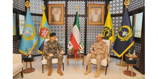 رئيس الأركان بحث مع الملحق العسكري لكوريا الجنوبية تطوير التعاون الدفاعي