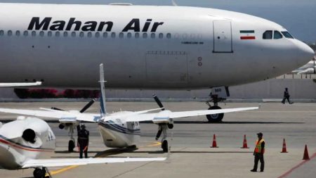 القضاء التركي يحجز طائرة إيرانية بسبب ديون بـ3.4 مليون دولار