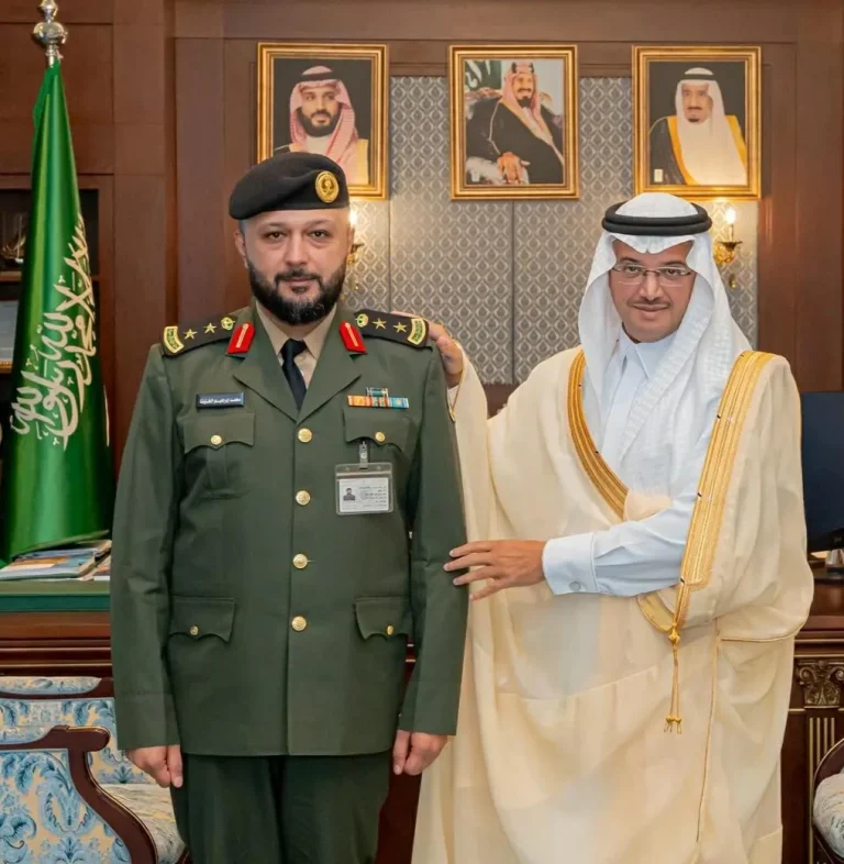 محافظ الأحساء يقلّد مدير سجن المحافظة رتبته الجديدة – أخبار السعودية