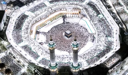 استهداف مكة المكرمة: السعودية تحذر من تصعيد الحوثي الخطير