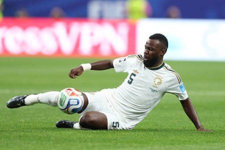 تفاصيل إصابة حسان تمبكتي مع المنتخب السعودي في خليجي 27