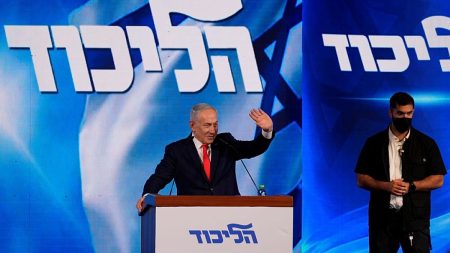 الانتخابات الإسرائيلية بعد فرز جميع الأصوات: 53 مقعداً لمعسكر نتنياهو و48 للمعارضة و19 للأحزاب العربية