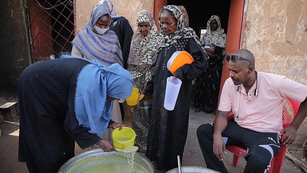 السودان.. هجمات للدعم السريع على خمس محطات كهرباء تتسبب بانقطاع التيار عن مناطق واسعة