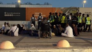 حريق في صالة المسافرين بمطار الملك خالد الدولي في الرياض إثر اعتداء بمقذوف مجهول