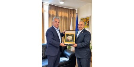 وزير العدل القبرصي: تعزيز التعاون مع الكويت في المجالين الأمني والقانوني