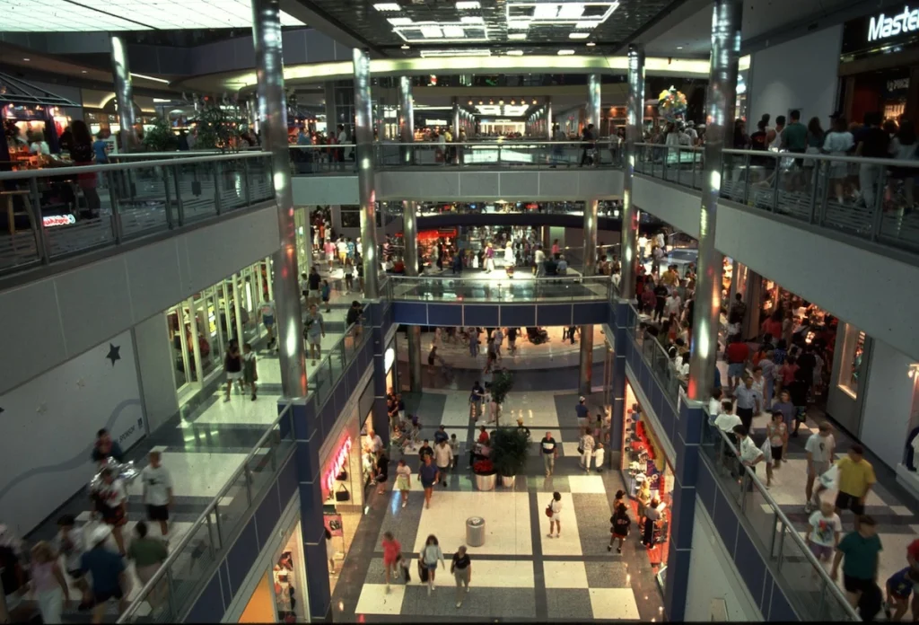 تفاصيل مخطط استهداف مول أوف أمريكا التي كشفها الـ FBI