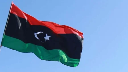 ليبيا تدين استهداف المنشآت المدنية في السعودية وتتضامن
