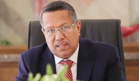 المؤتمر الشعبي العام يدين الاعتداء على مطار الملك خالد
