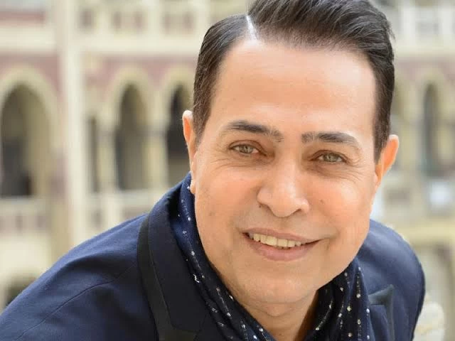 تفاصيل وفاة شقيق الفنان حكيم وتشييع الجثمان بالسيدة نفيسة