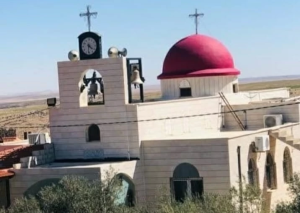 هجوم مسلح على كنيسة في الأردن يوقع قتلى وجرحى بالكرك