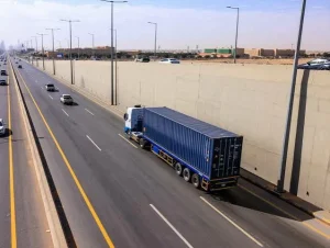 «الجمارك»: لا توقف لشاحنات «الترانزيت» داخل المدن دون إبلاغ الهيئة – أخبار السعودية