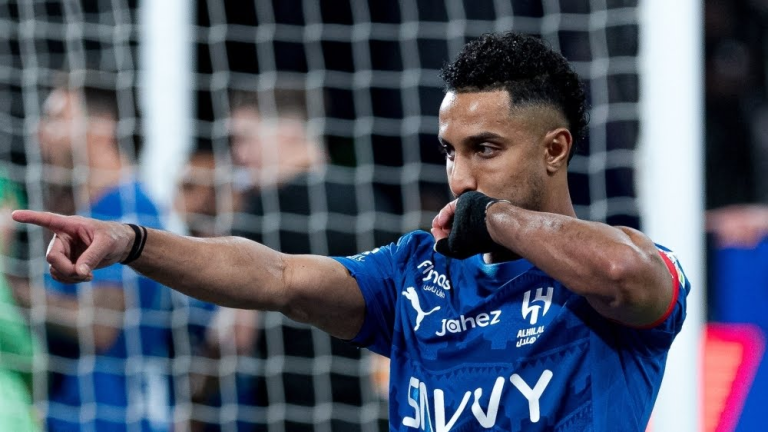 قرار إنزاغي بخصوص سالم الدوسري قبل مباراة الهلال والفتح